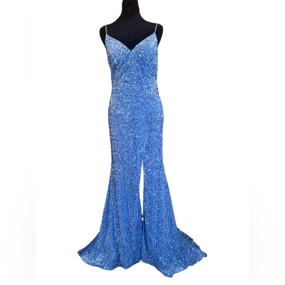 NWT  Stacees Prom mermaid dusty blue dress blue sequenced size medium‎